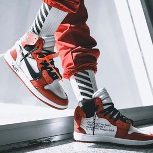 Off white Jordan 1